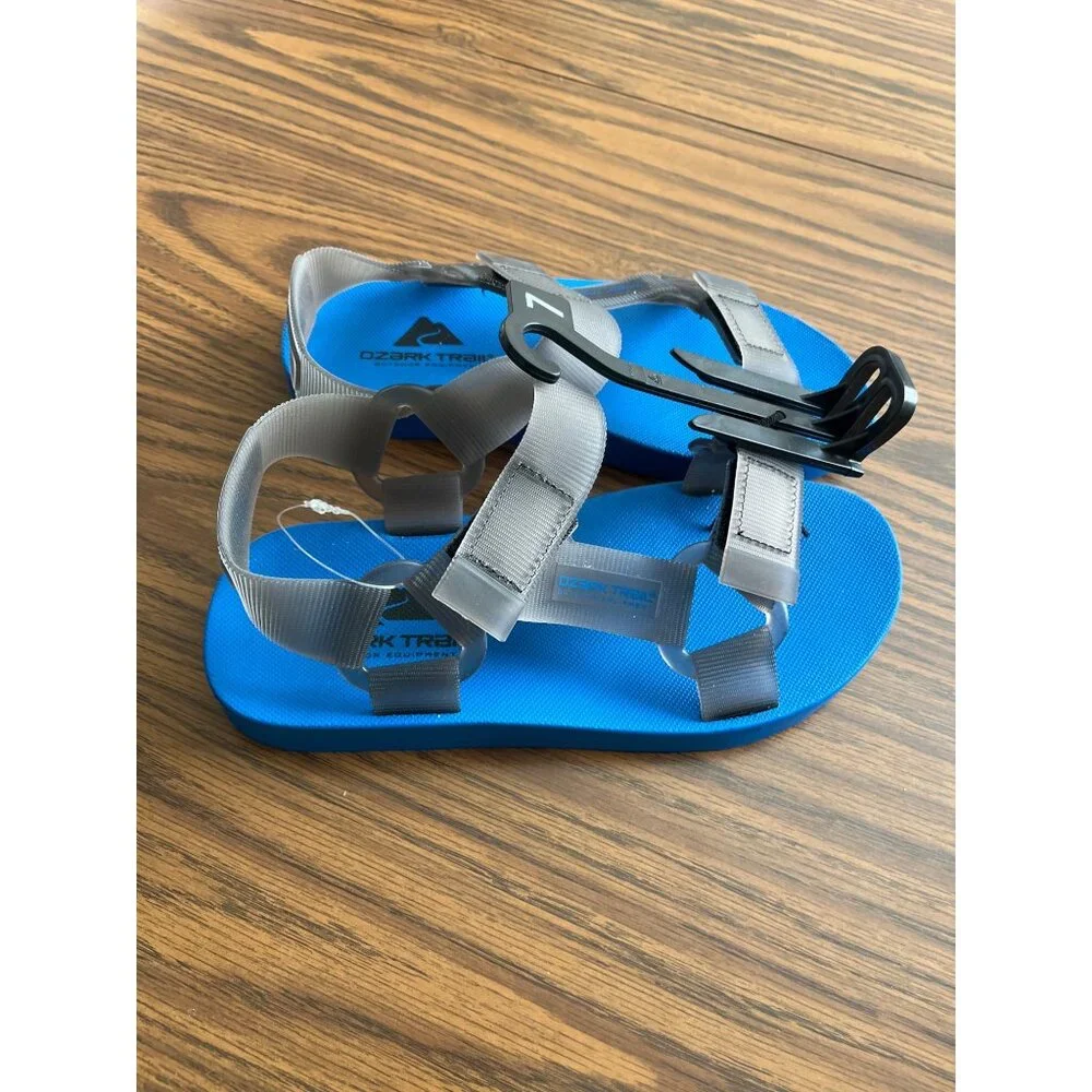 Ozark Trail Grendene blue/clear sandal size 7